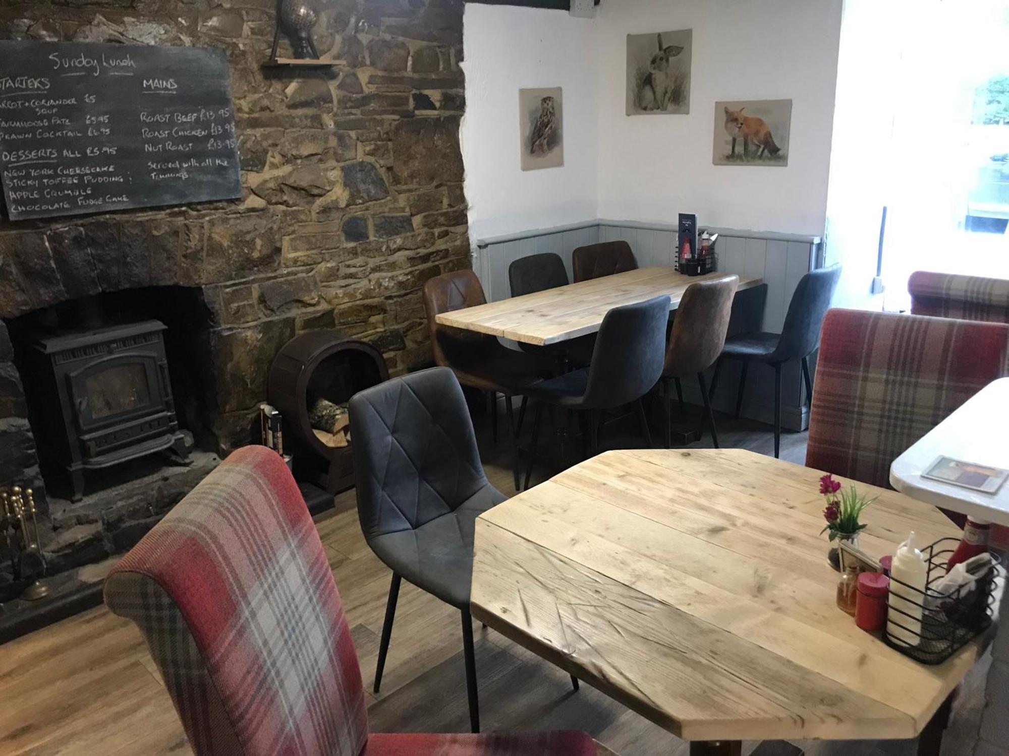 The Eagles Inn Rhayader Exteriör bild